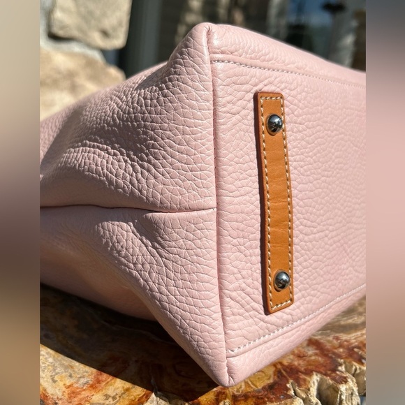 Dooney & Bourke Paige Sac Blush Pink Pebble Grain Leather NWT - Picture 15 of 17